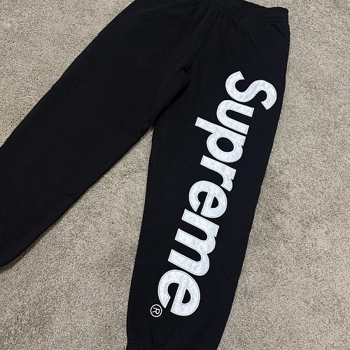 Supreme Satin Applique sweatpants black