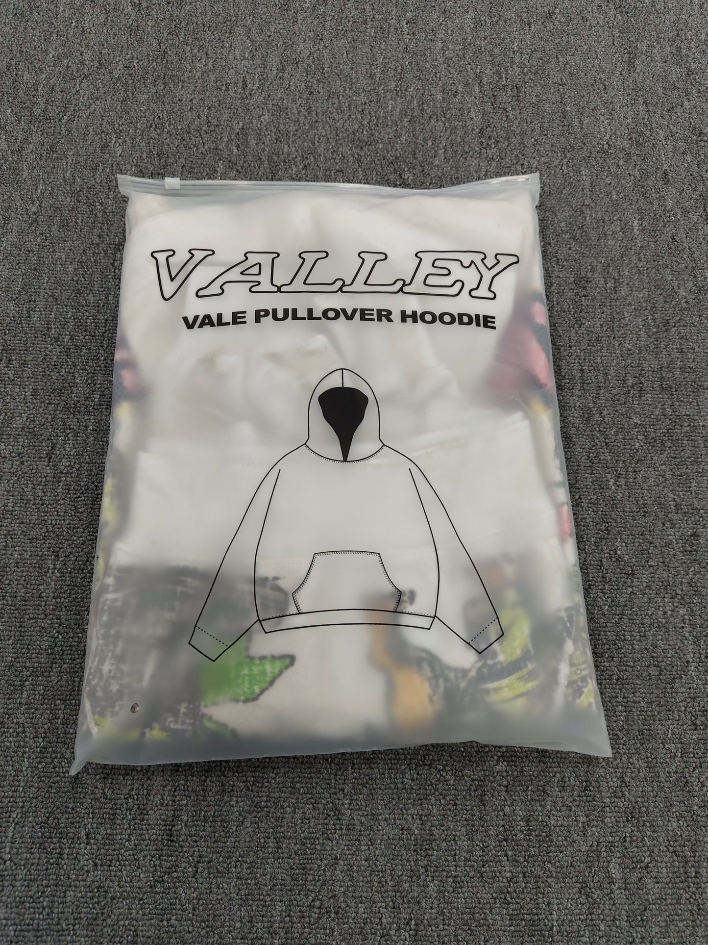 Vale dreams 1997 Zip Up Hoodie
