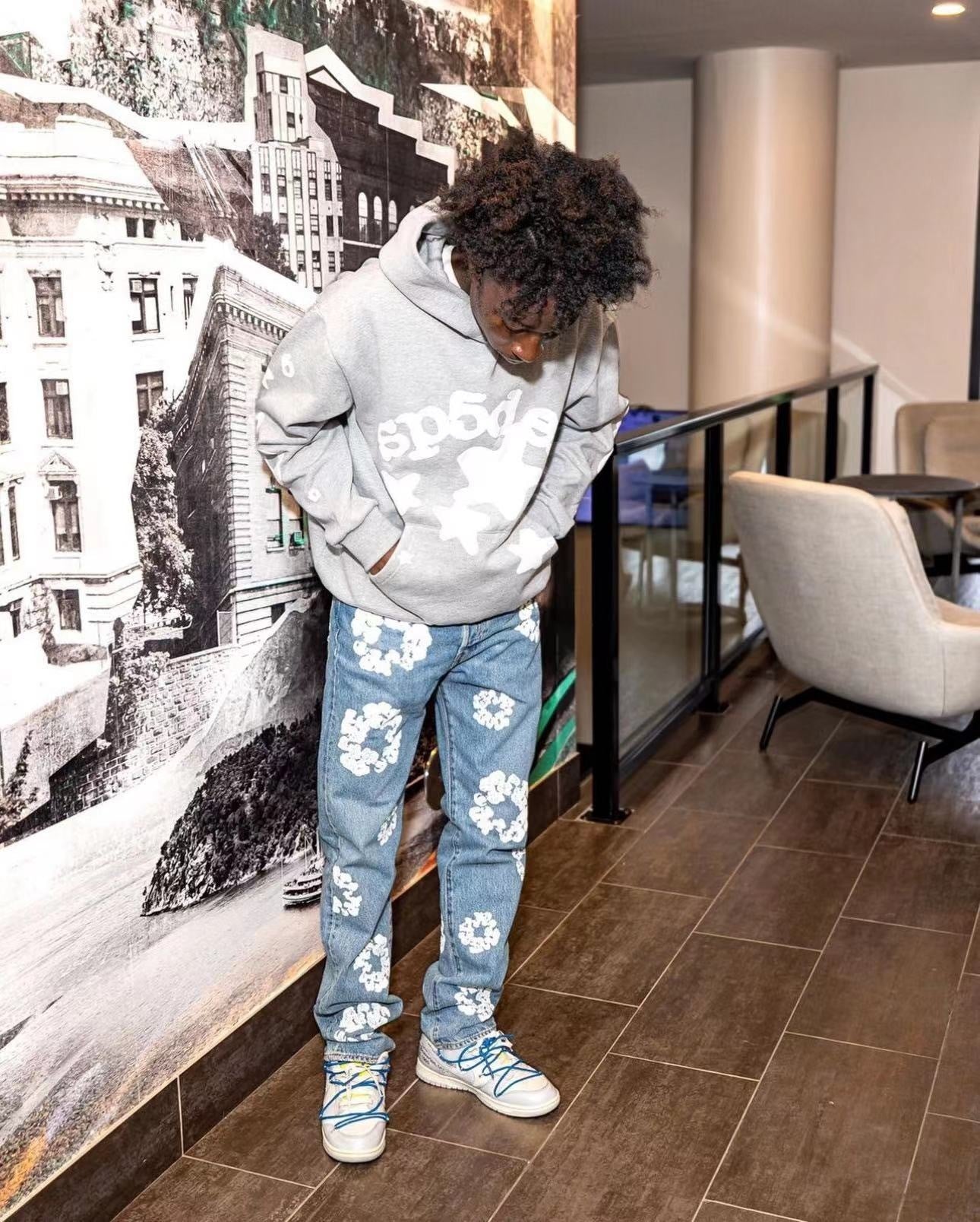 Sp5der worldwide gray beluga hoodie puff print logo