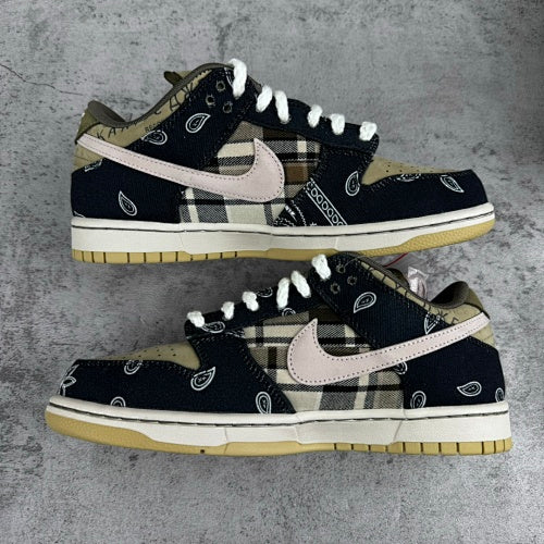 Nike SB Dunk Low Travis Scott