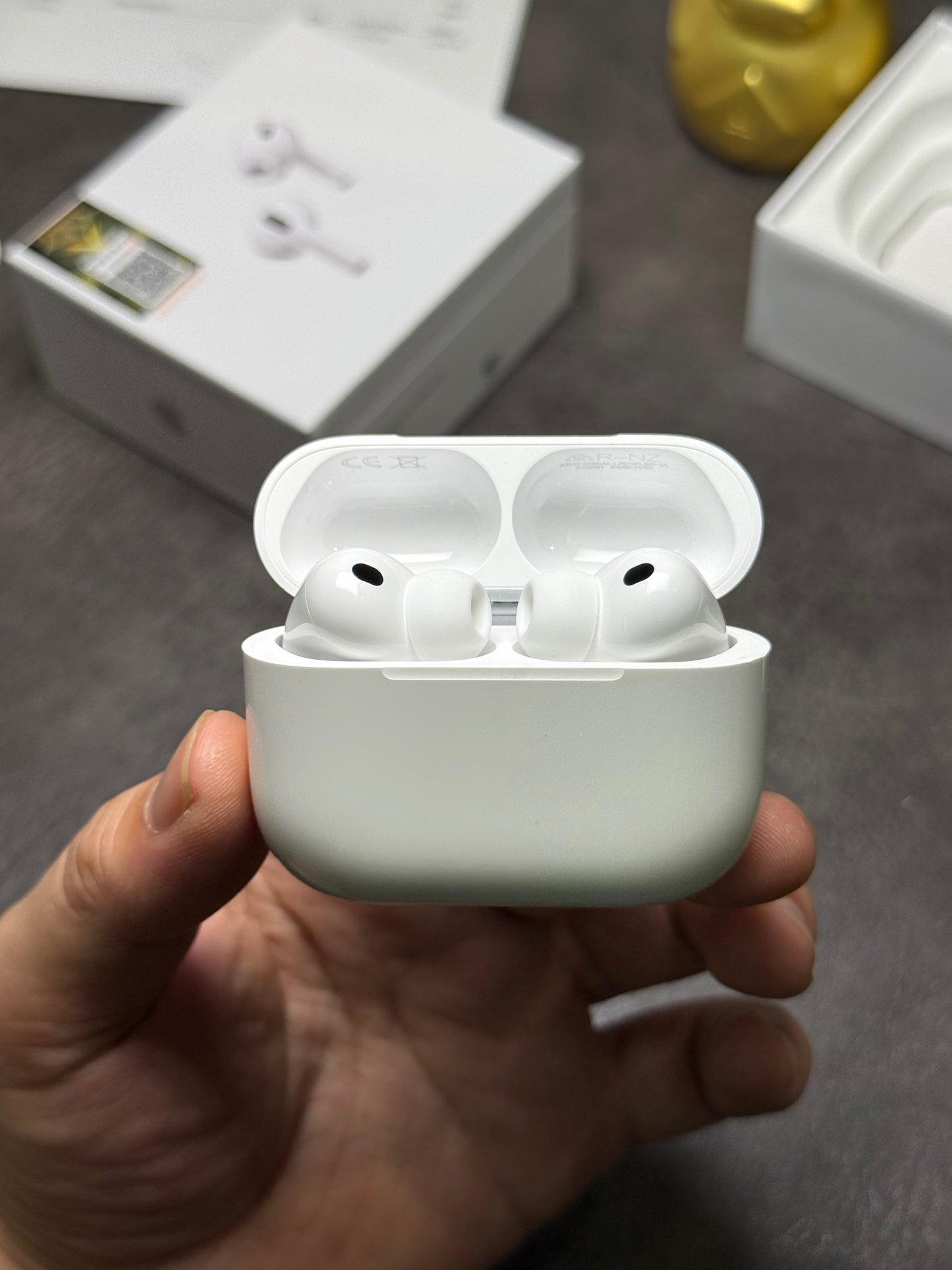 Apple AirPods Pro 3  White Bluetooth In-Ear Earbuds w/ Mic & Case