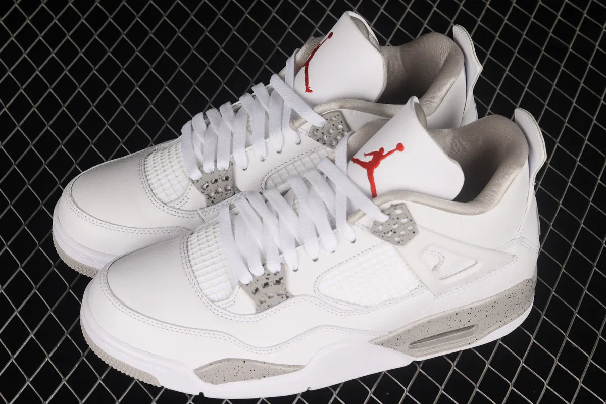Air Jordan 4 white Oreo