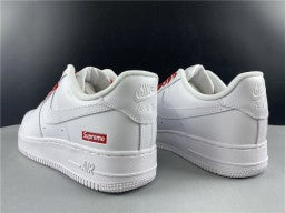 Nike Air Force 1 Low Supreme