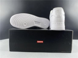 Nike Air Force 1 Low Supreme