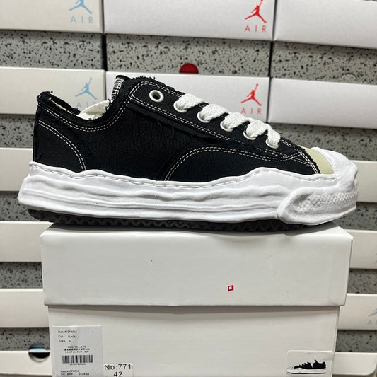 Maison Mihara Yasuhiro Peterson OG Sole Canvas black