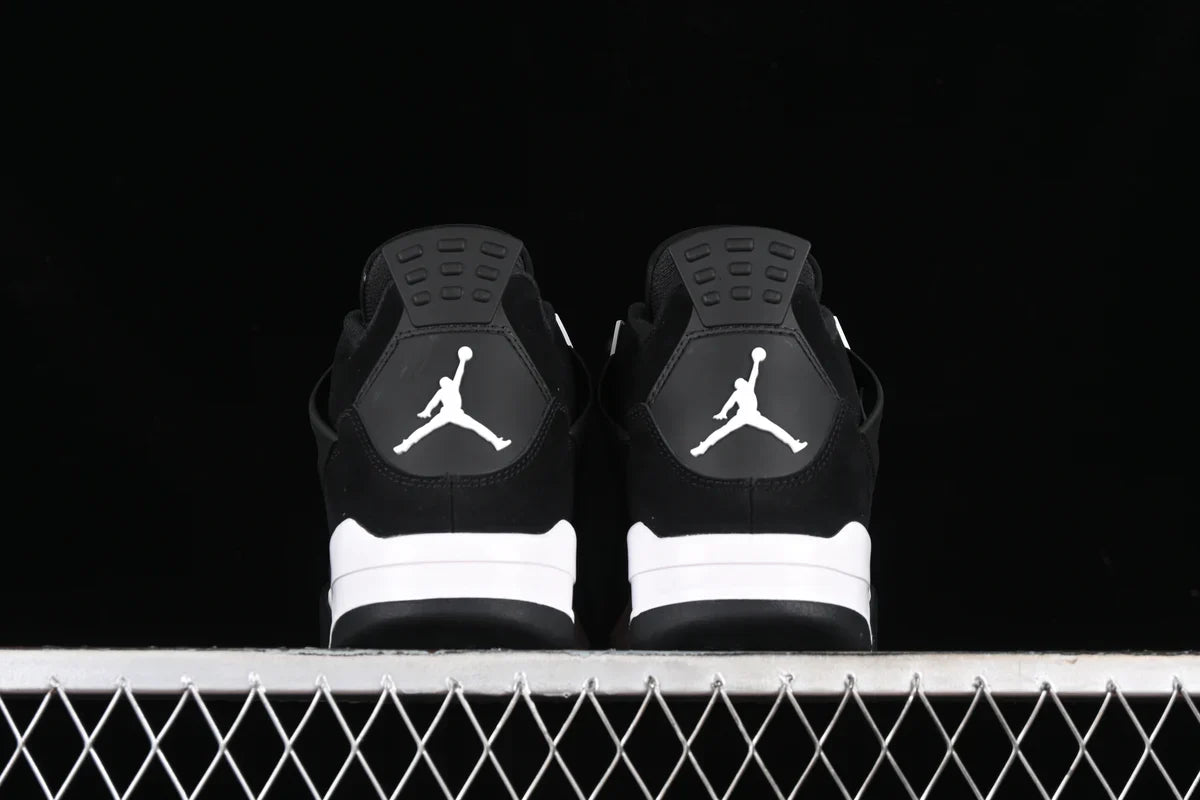 Air Jordan 4 white thunder