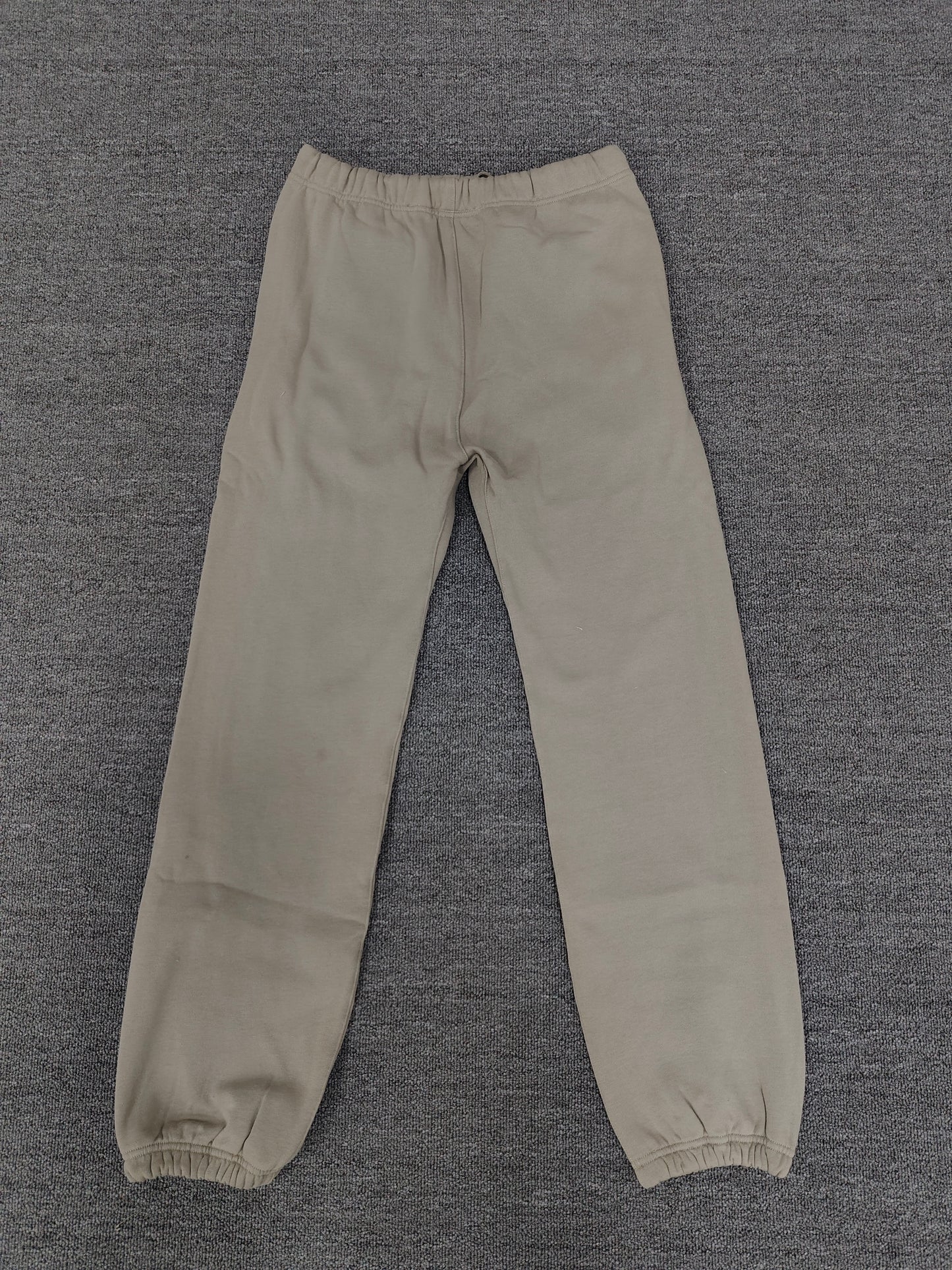 Fear of God Essentials sweatpants  'seal'