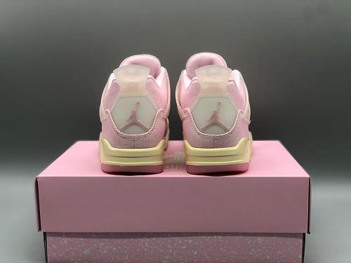 Air Jordan 4 Retro "Pearl Pink and Iced Carmine"