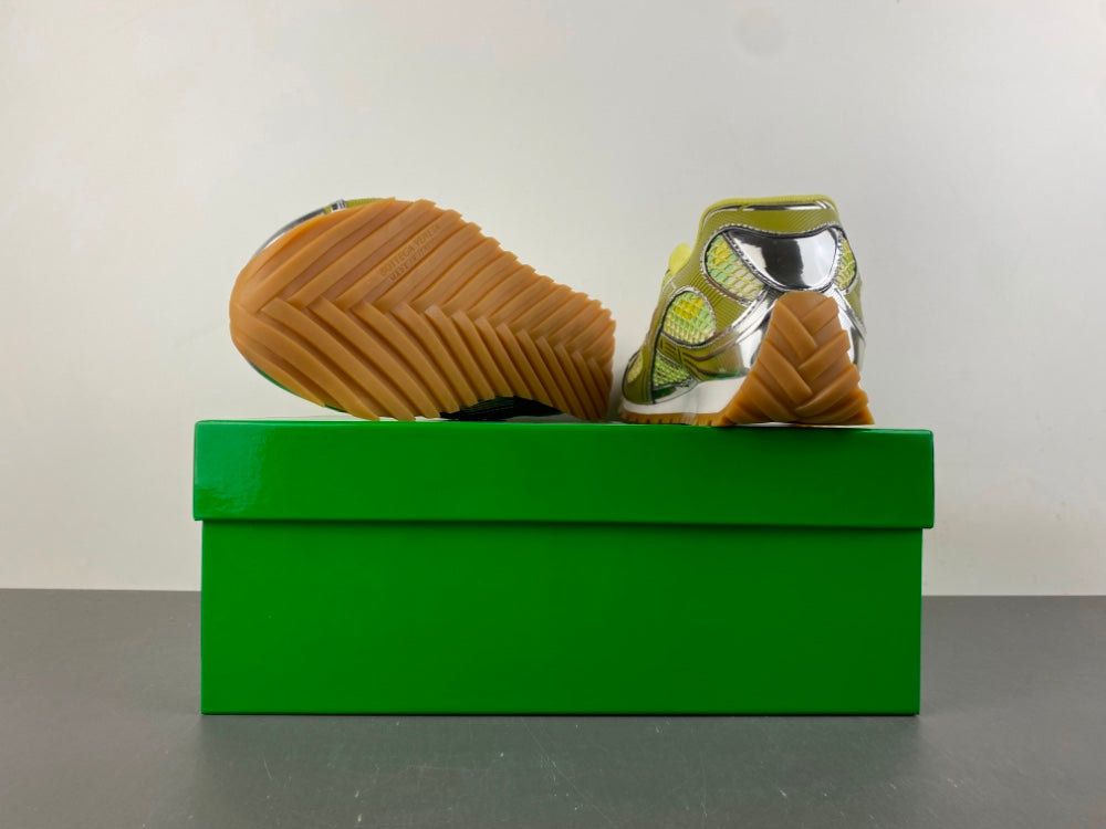 Bottega venta orbit yellow and sliver