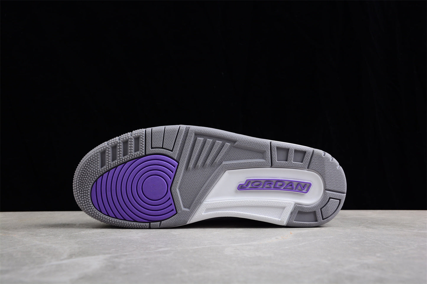 Jordan 3 dark iris