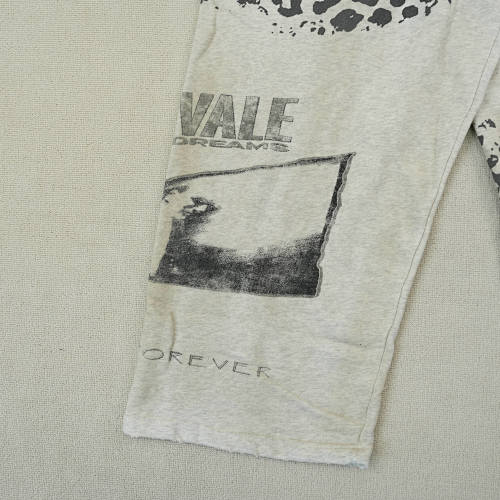 Vale Forever cheatah sweatpants  'Grey'