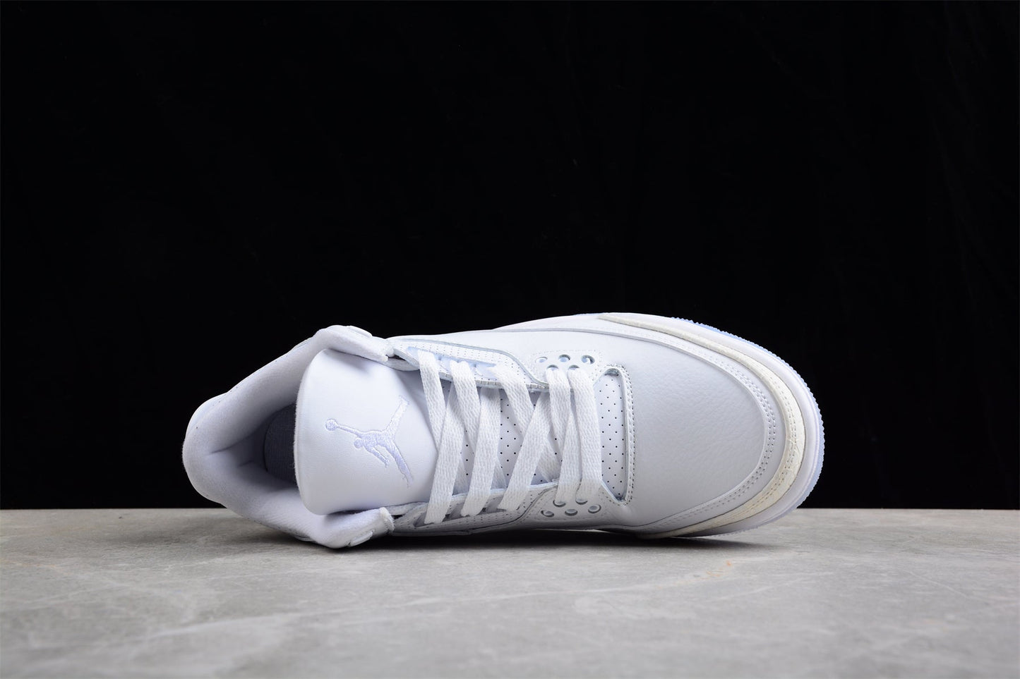 Jordan 3 pure money