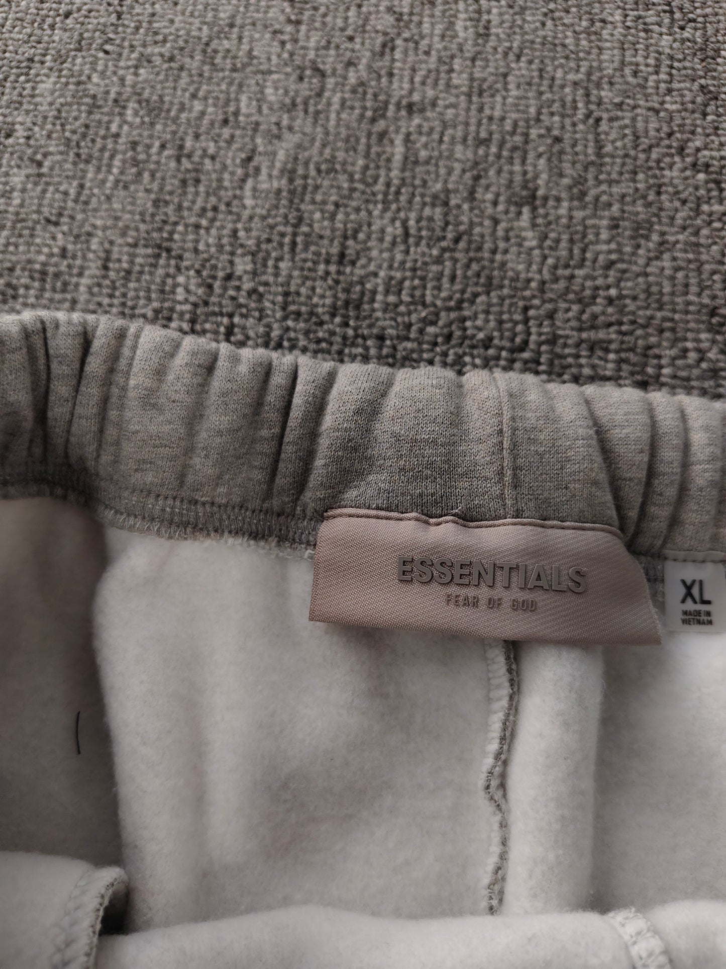 Fear of God Essentials sweatpants cuffed ‘dark oatmeal  '