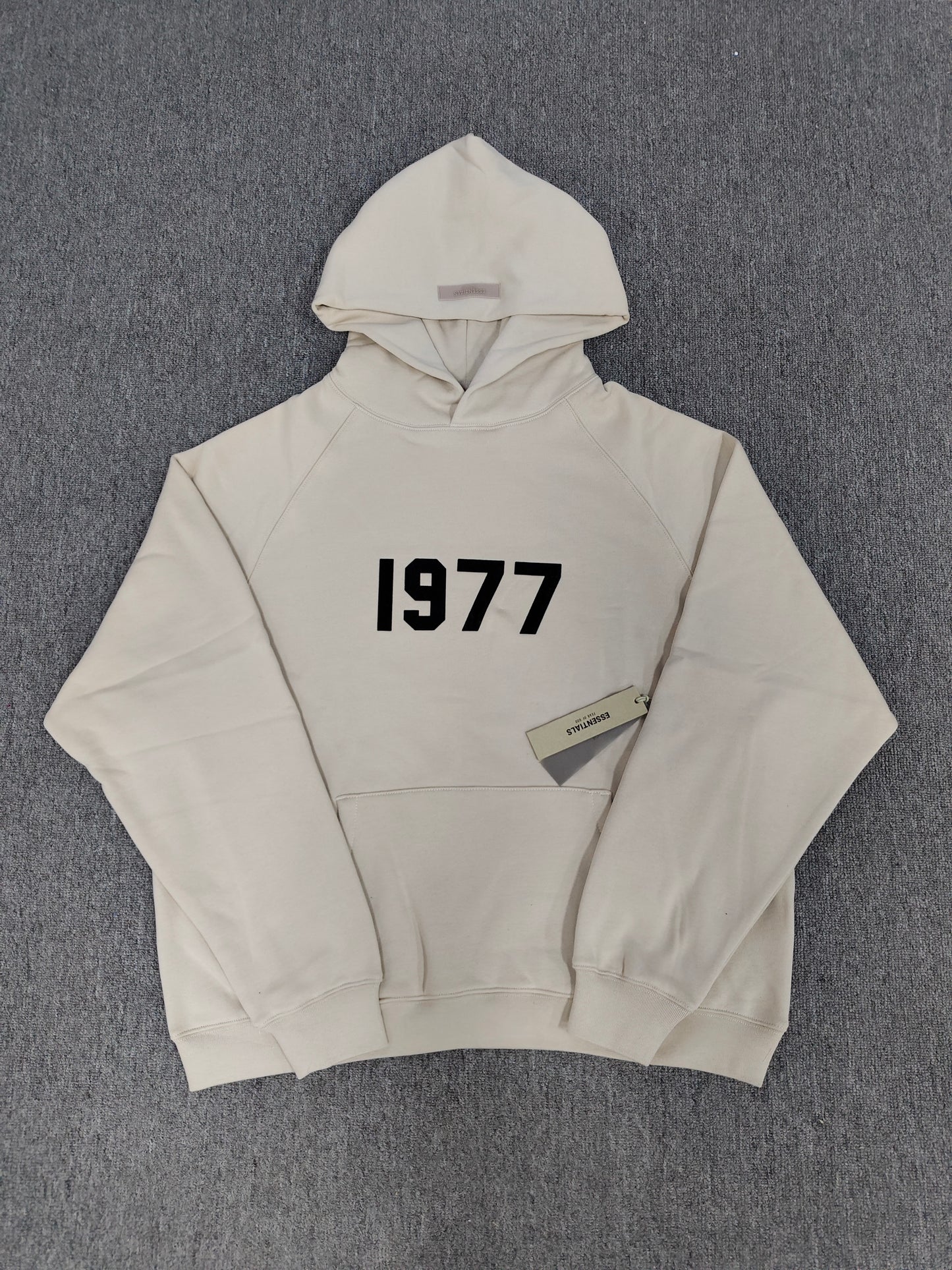 Fear of God Essentials Essentials Hoodie 'Wheat'