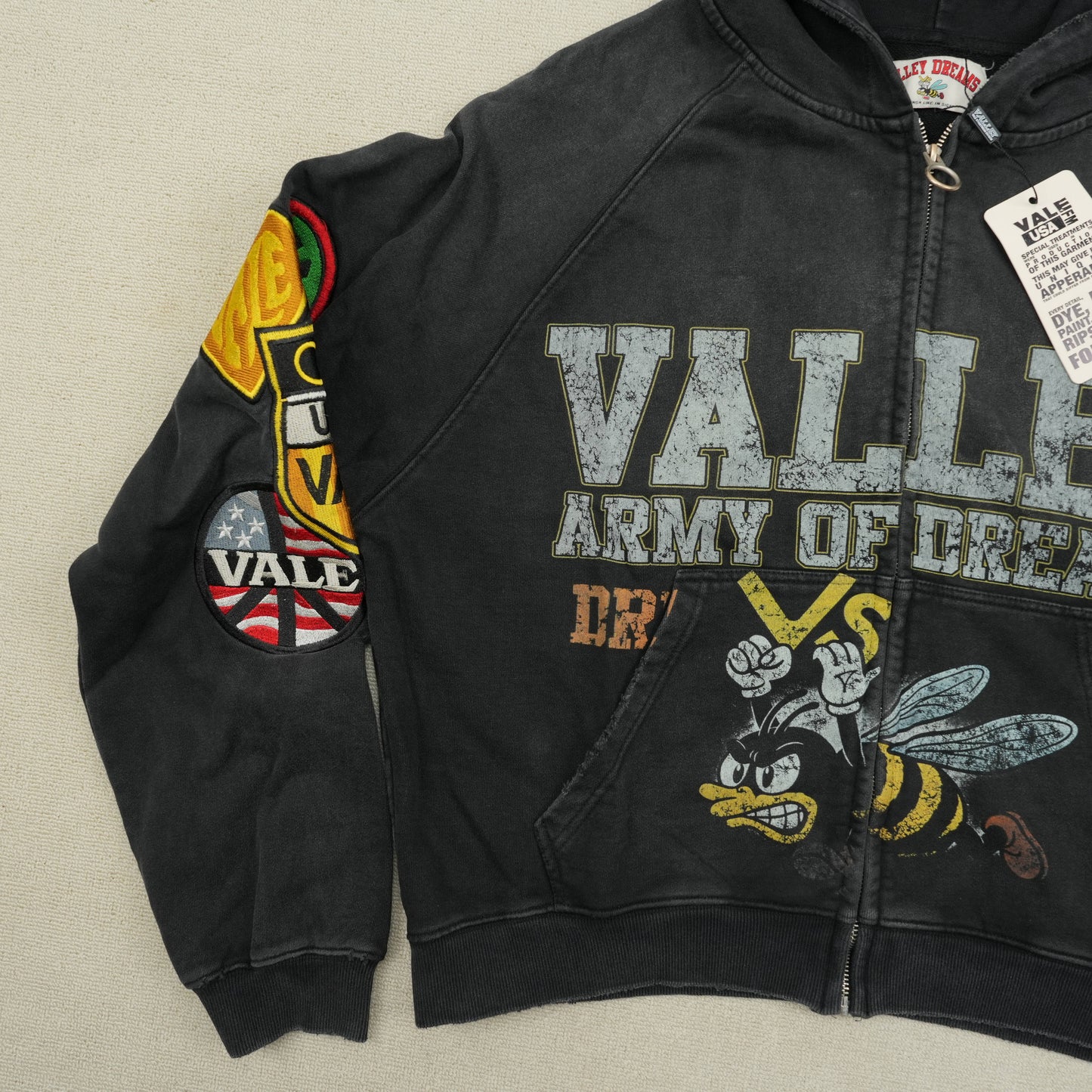 Vale Forever Army Zip Up ‘Black'