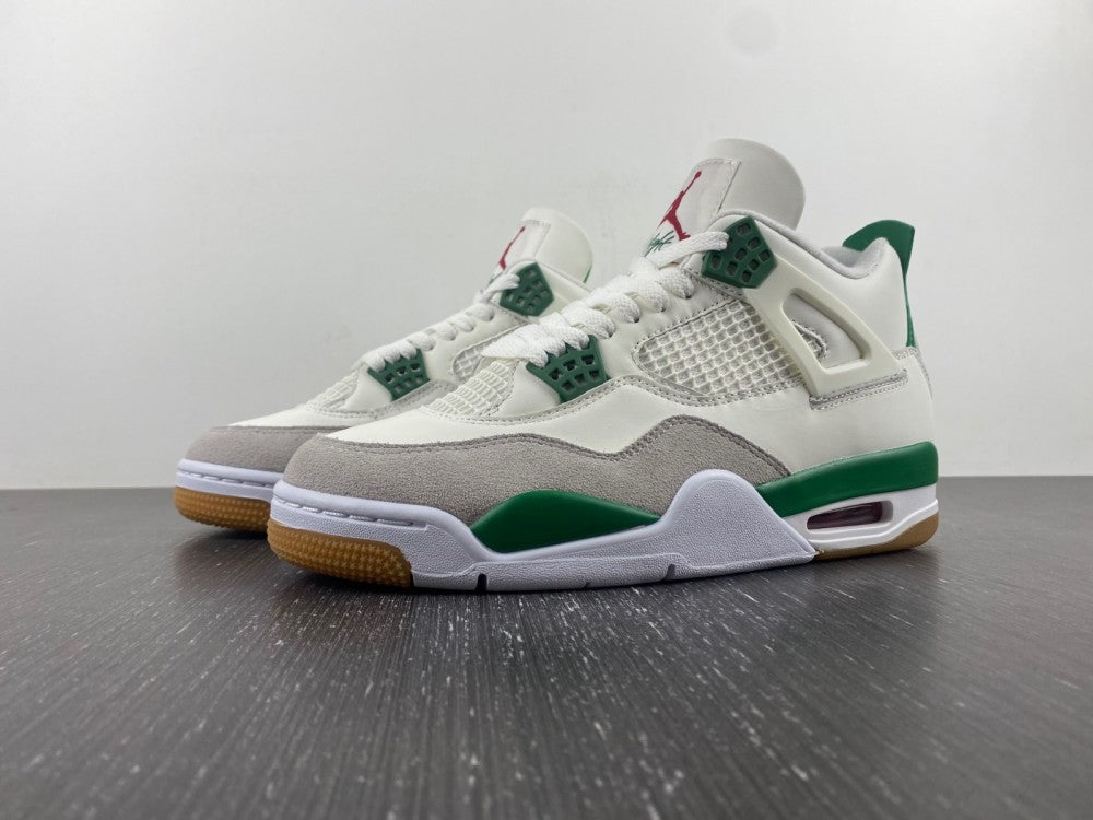 Nike SB x Air Jordan 4 Retro SP 'Pine Green'