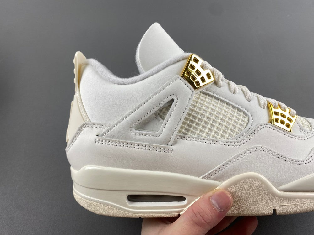 Jordan 4 Retro Metallic Gold