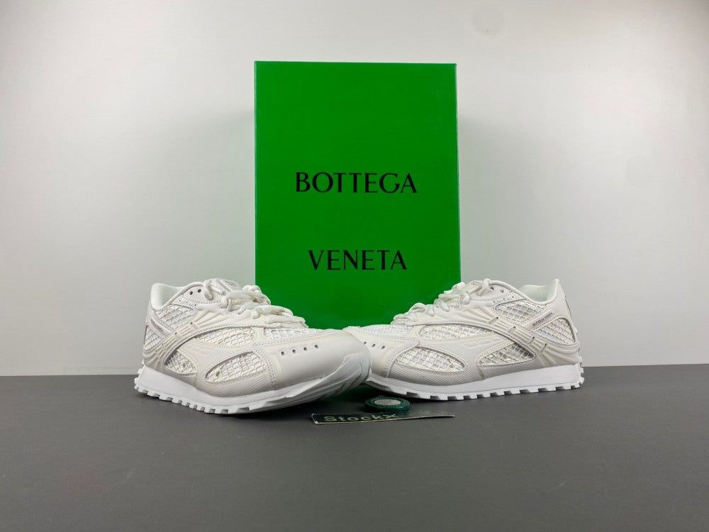 Bottega venta orbit white and off white