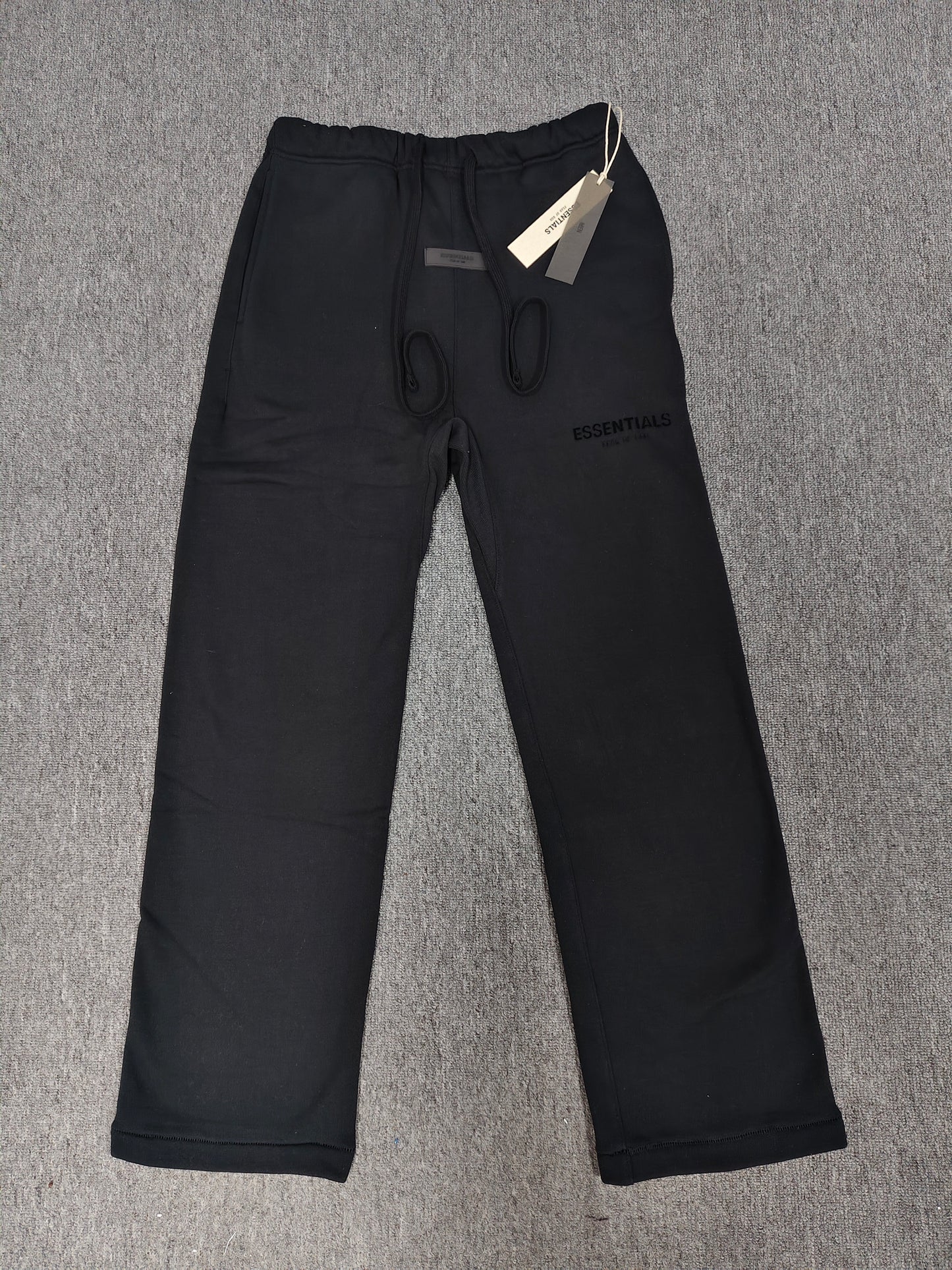 Fear of God Essentials sweatpants flared   ‘Stretch limo '