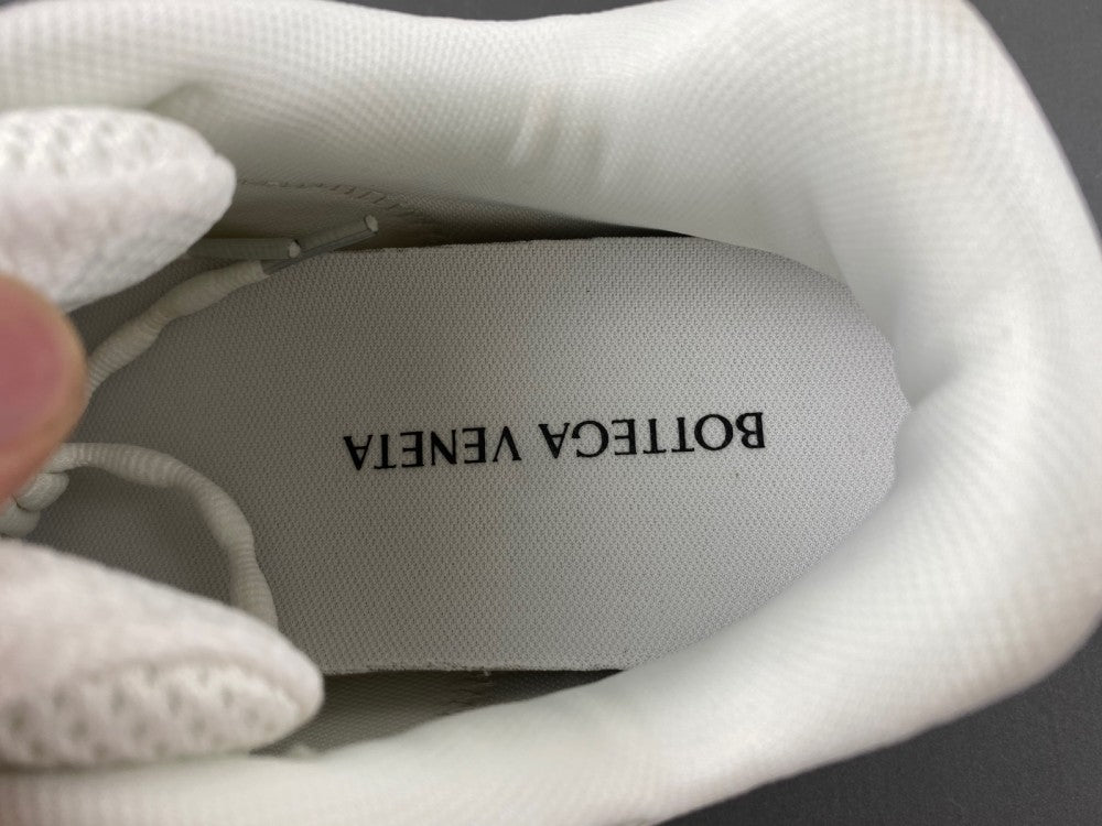 Bottega venta orbit white and off white