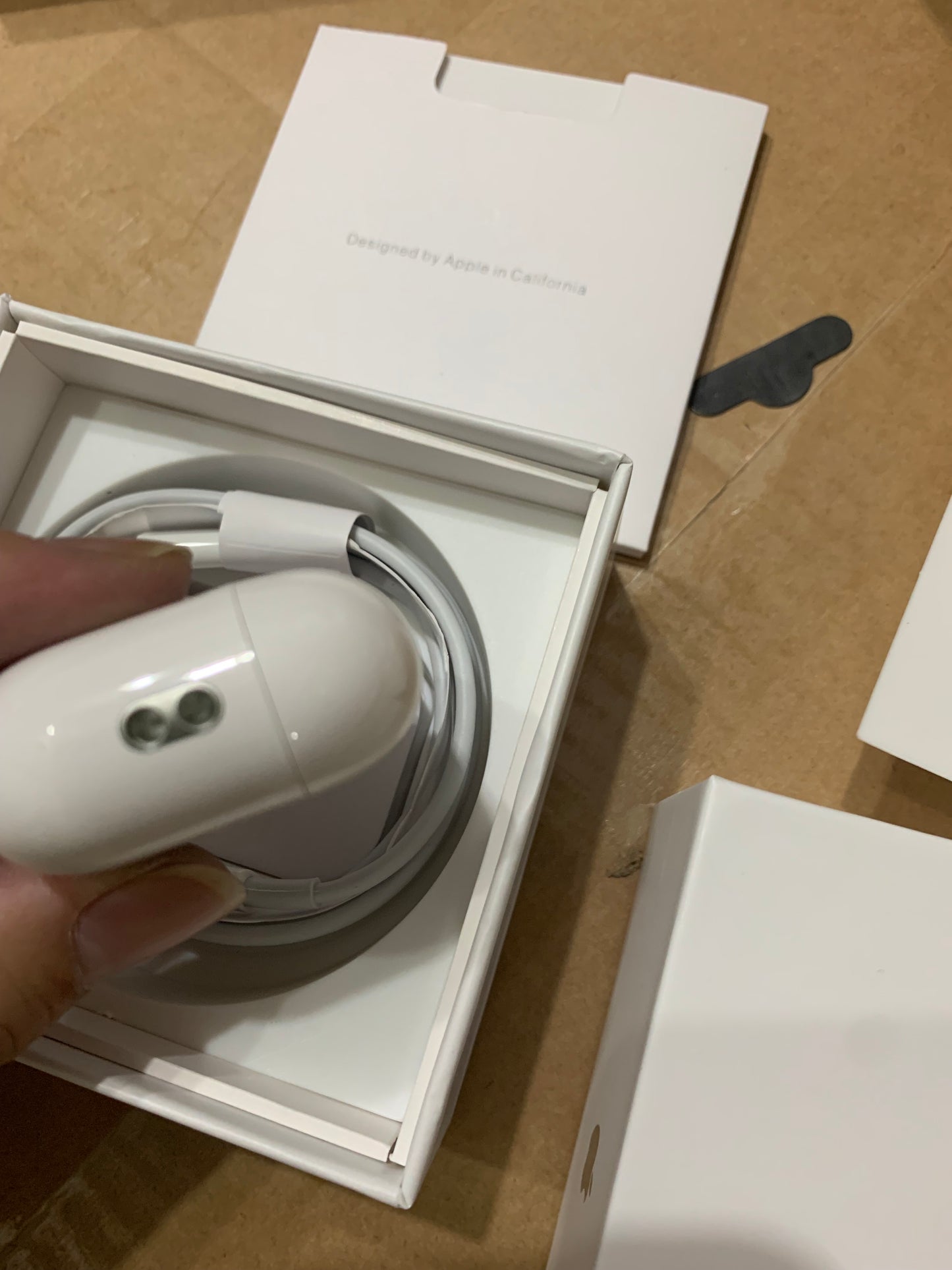 Apple AirPods Pro 2nd Gen White Bluetooth In-Ear Earbuds w/ Mic & Case