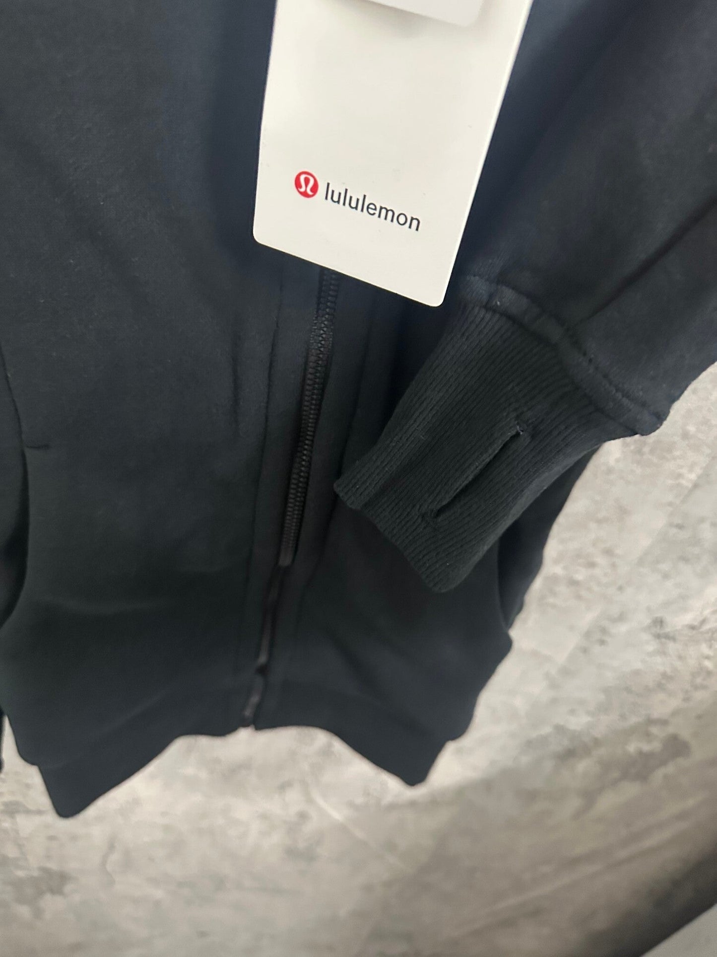 Lululemon black scuba jacket