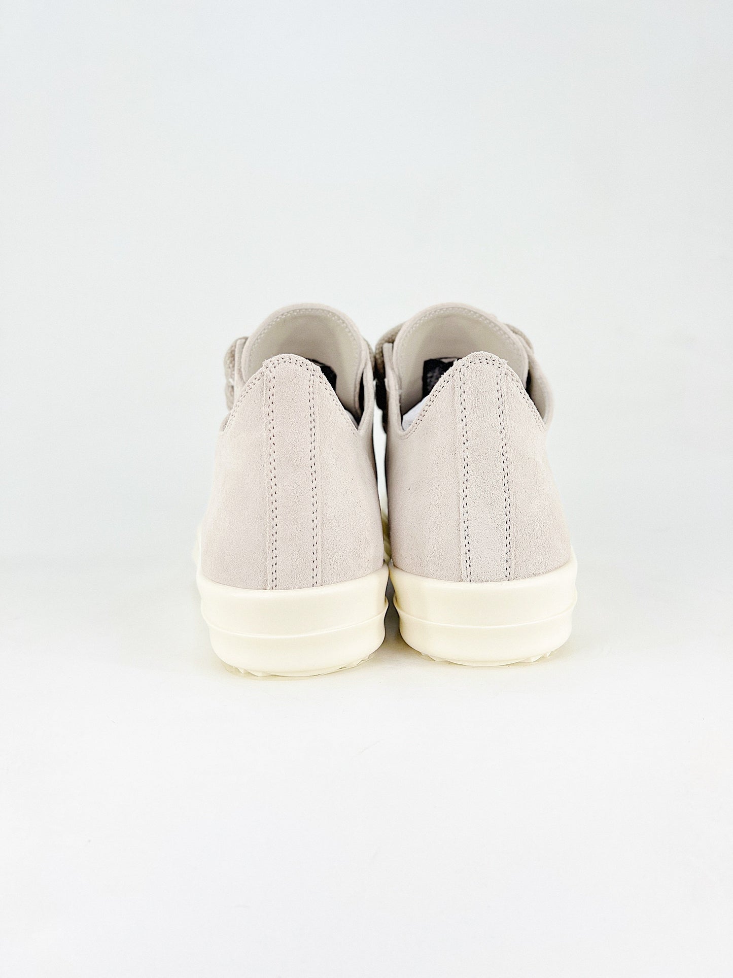 Rick Owen’s white jumbo lace