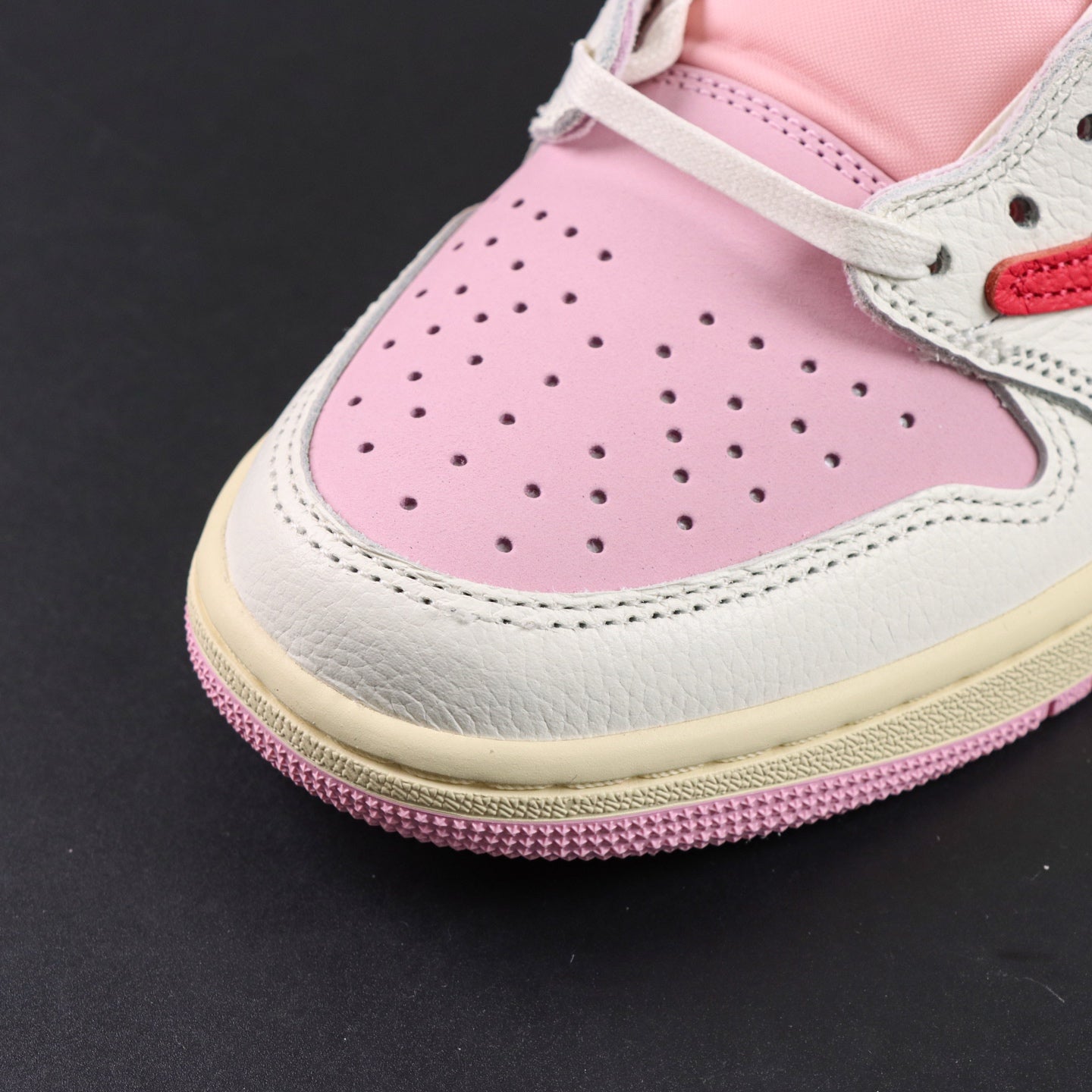 Travis Scott Sail Tropical Pink
