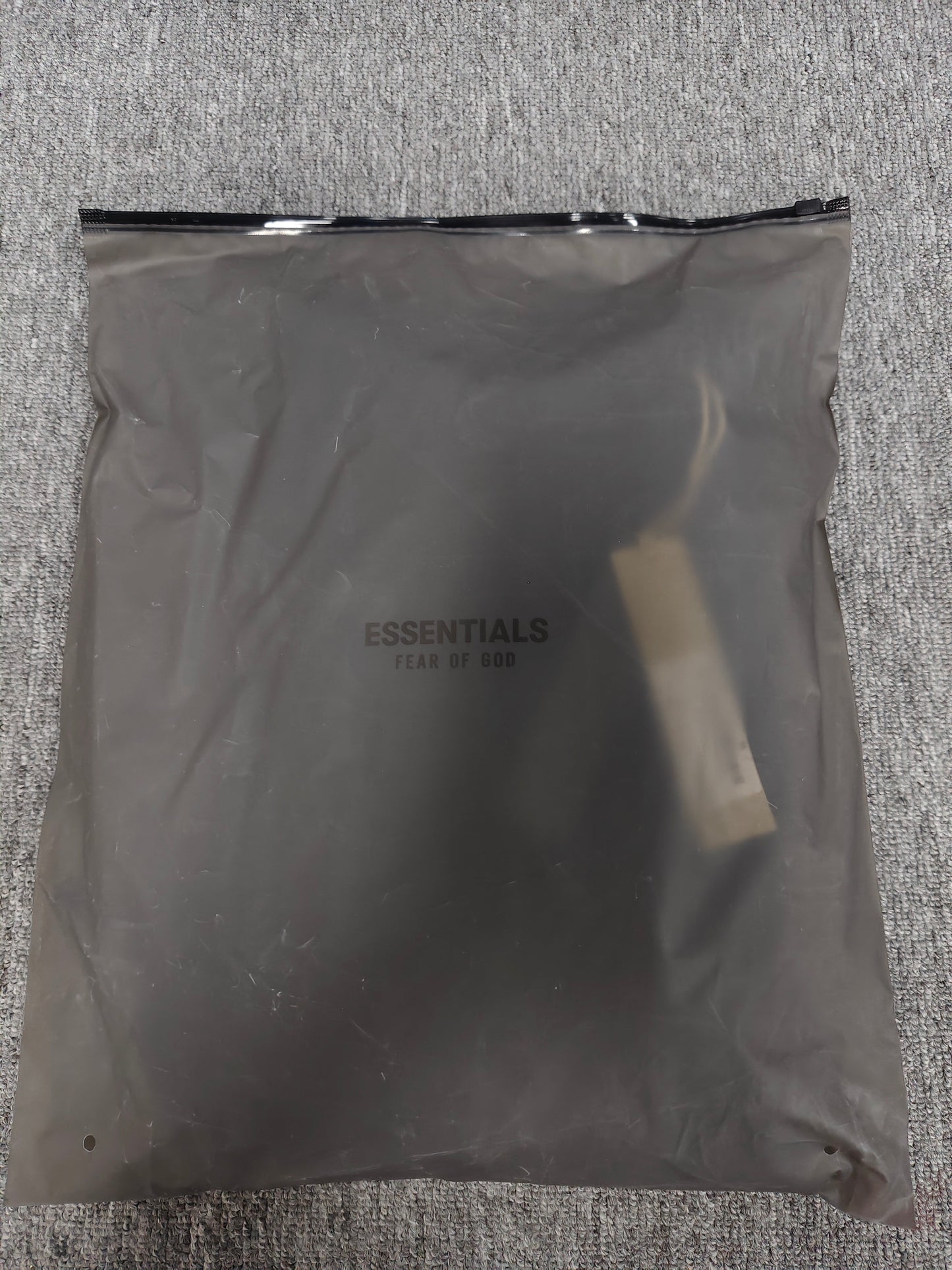 Fear of God Essentials sweatpants cuffed ‘Stretch limo '