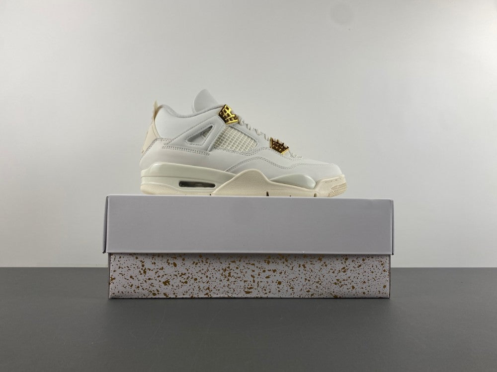 Jordan 4 Retro Metallic Gold