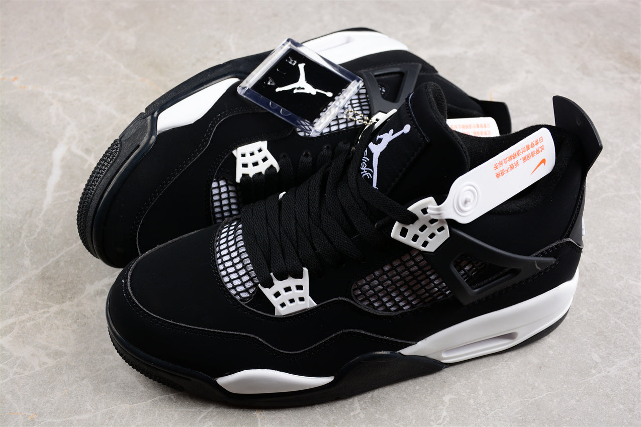 Air Jordan 4 white thunder