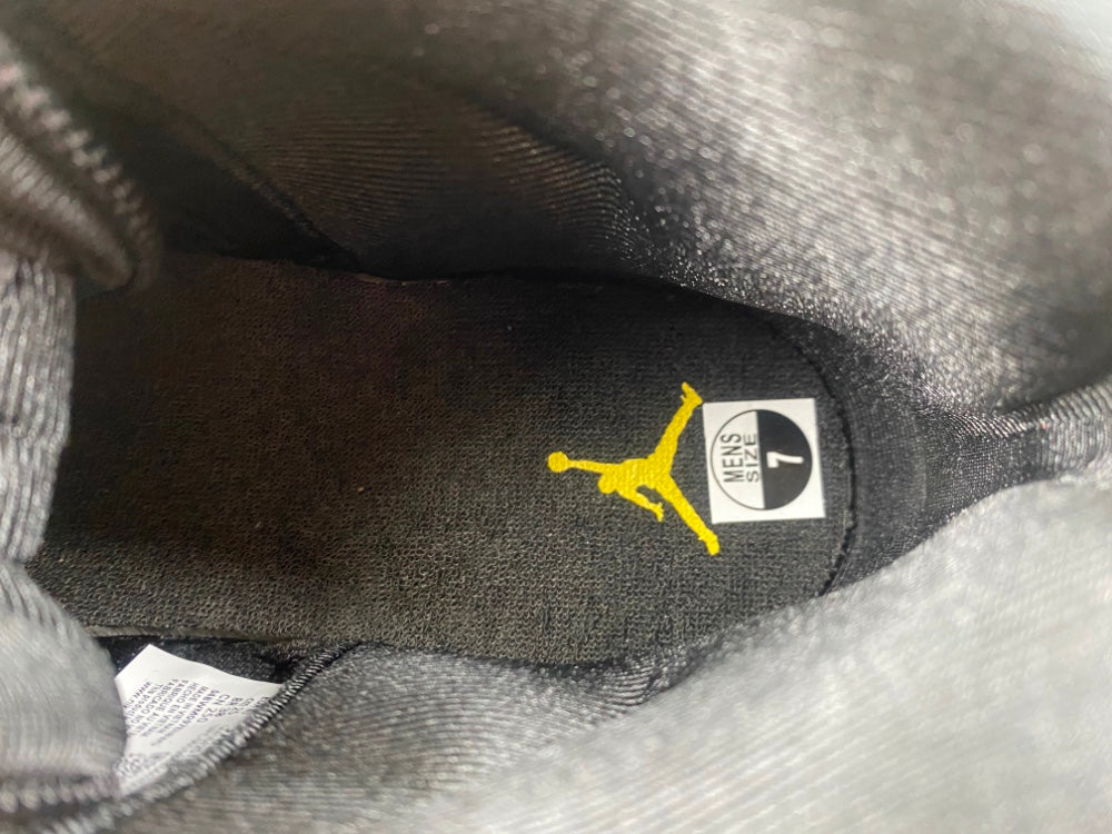 Air Jordan 11 Retro 'Gamma Blue' 2025