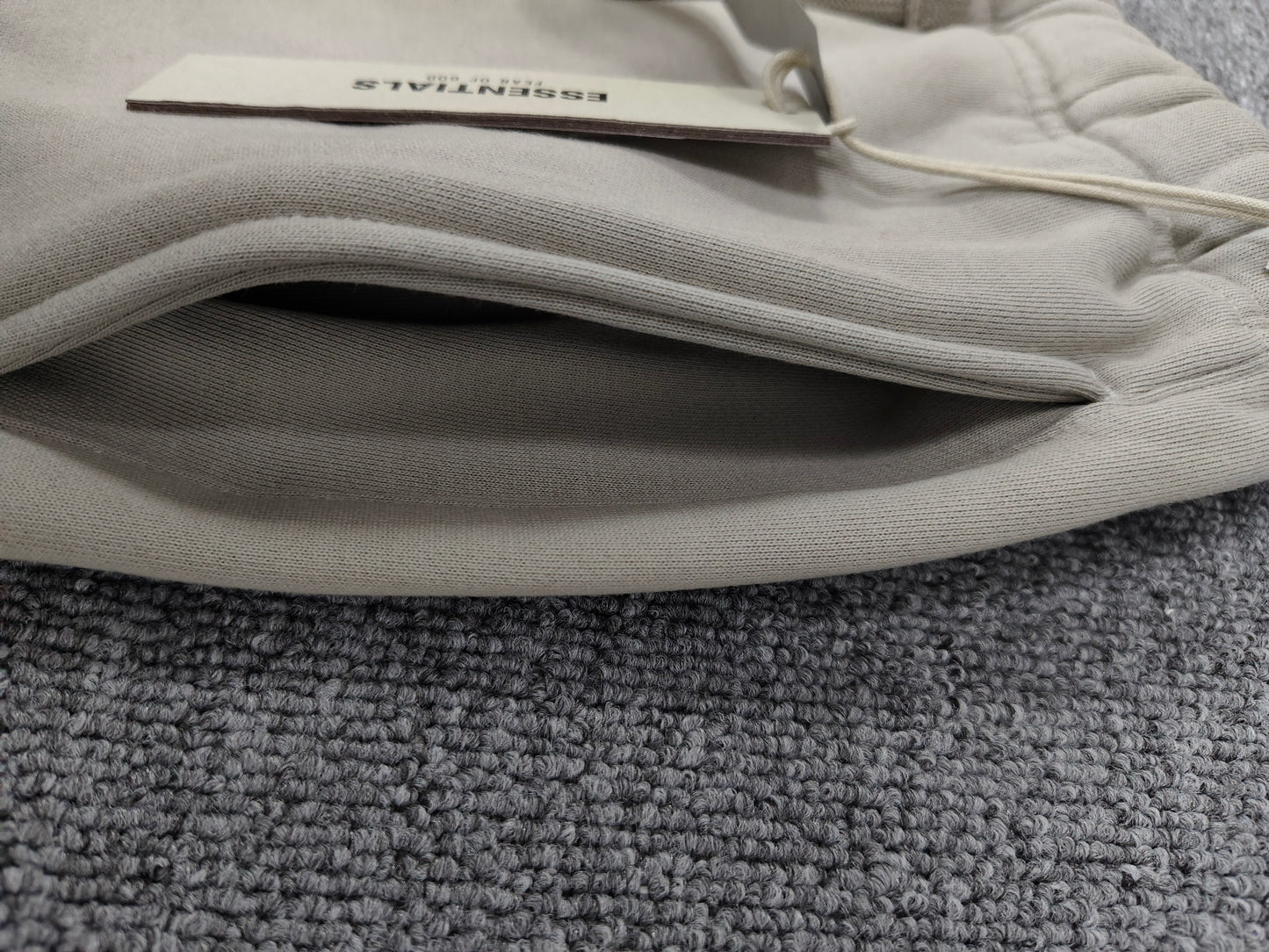 Fear of God Essentials sweatpants  'seal'