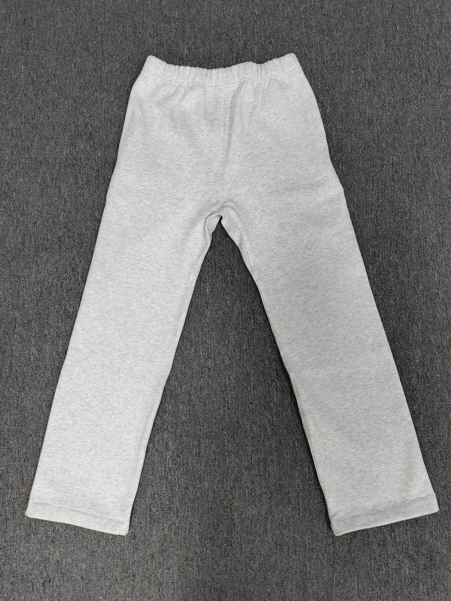 Fear of God Essentials sweatpants flared ‘light oatmeal  '