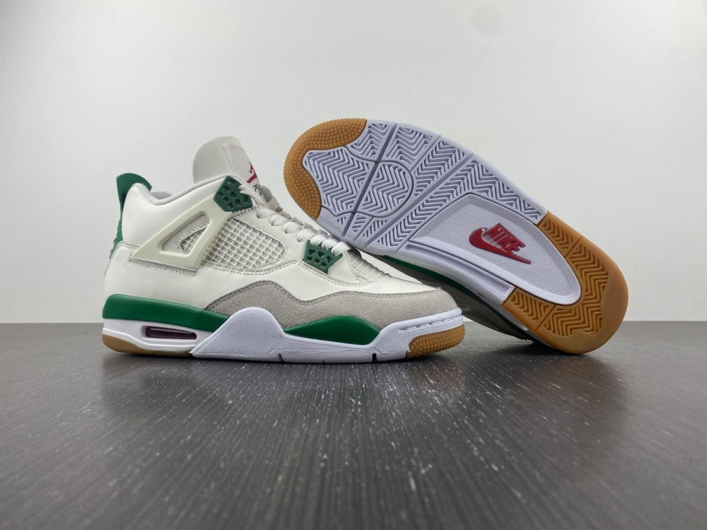 Nike SB x Air Jordan 4 Retro SP 'Pine Green'