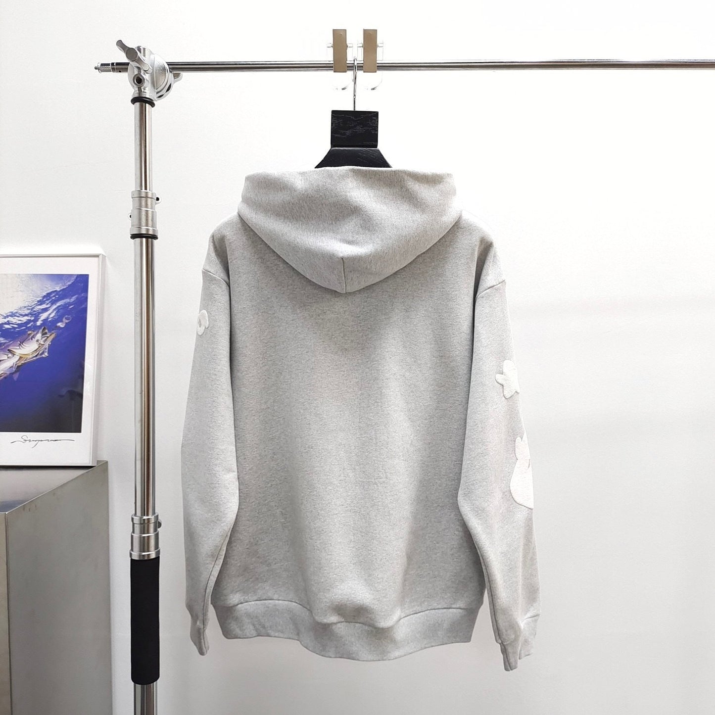 Sp5der worldwide gray  beluga hoodie puff print logo