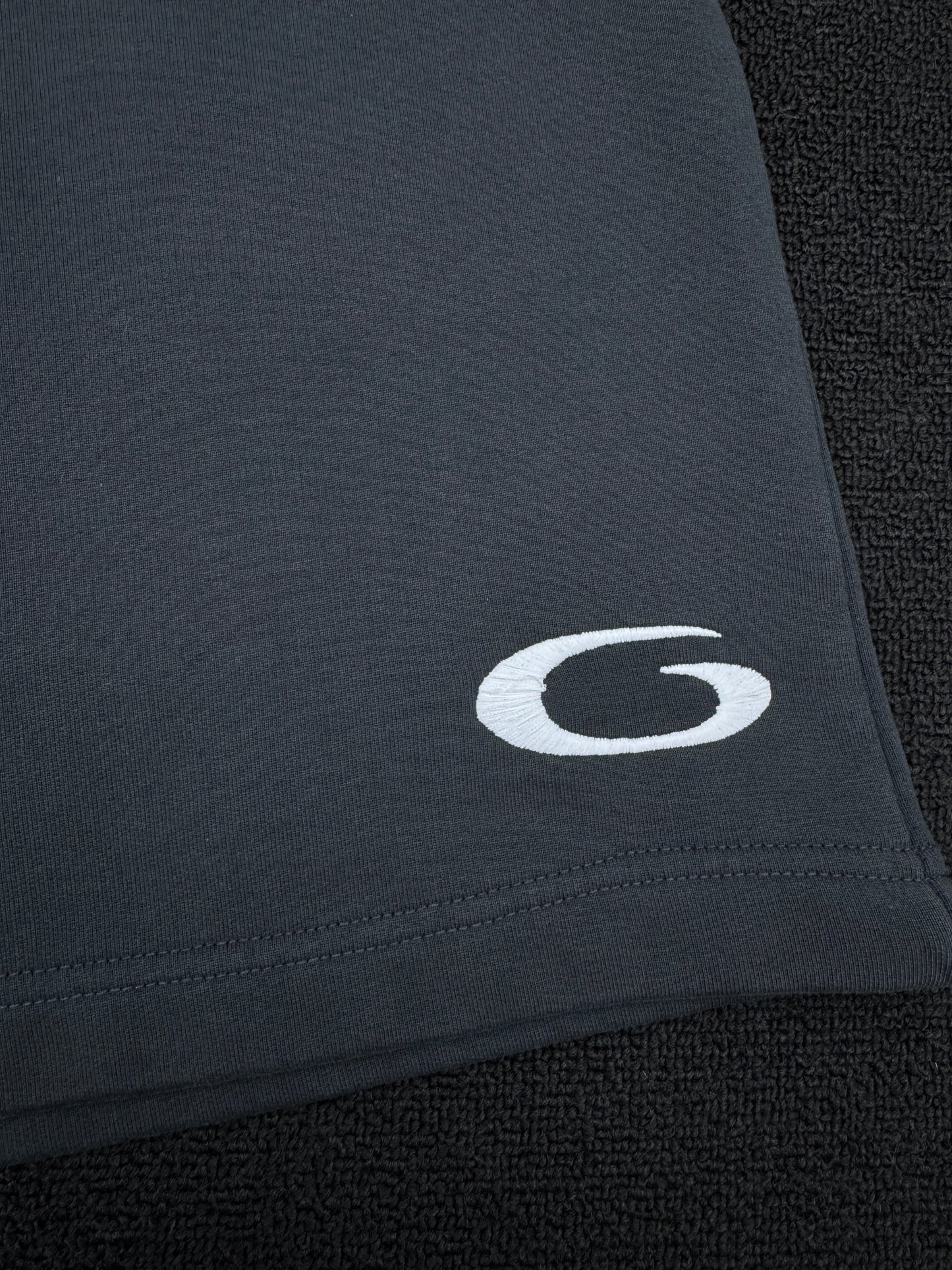 MEN'S BASKETBALL SERIES - SWEAT SHORTS IN BLACK