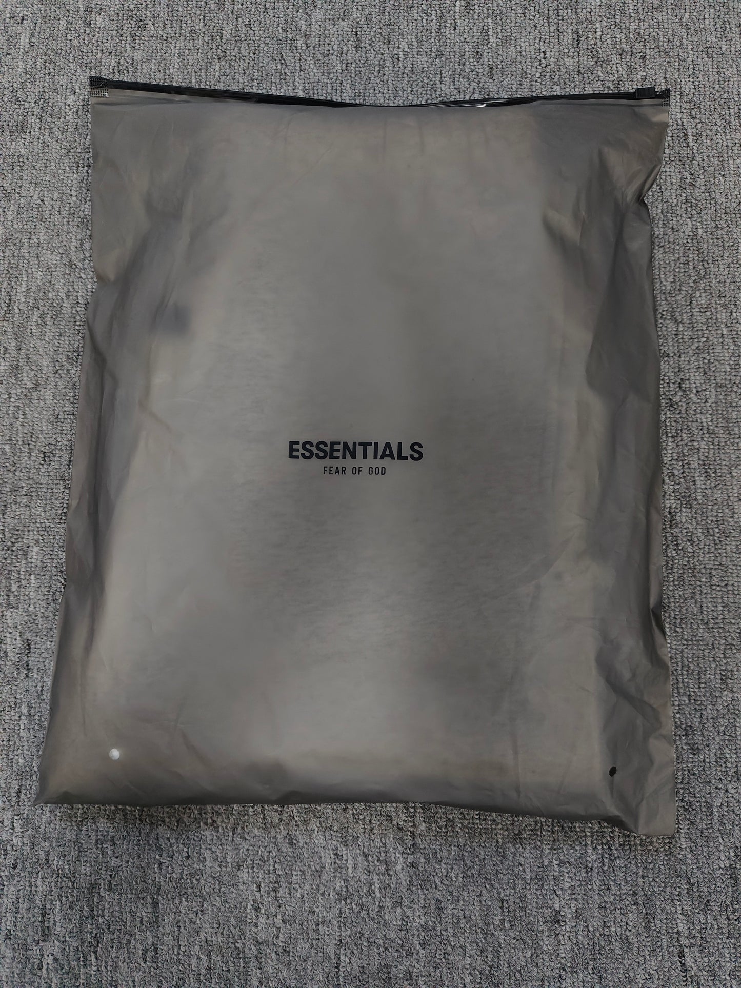 Fear of God Essentials sweatpants cuffed ‘light oatmeal  '