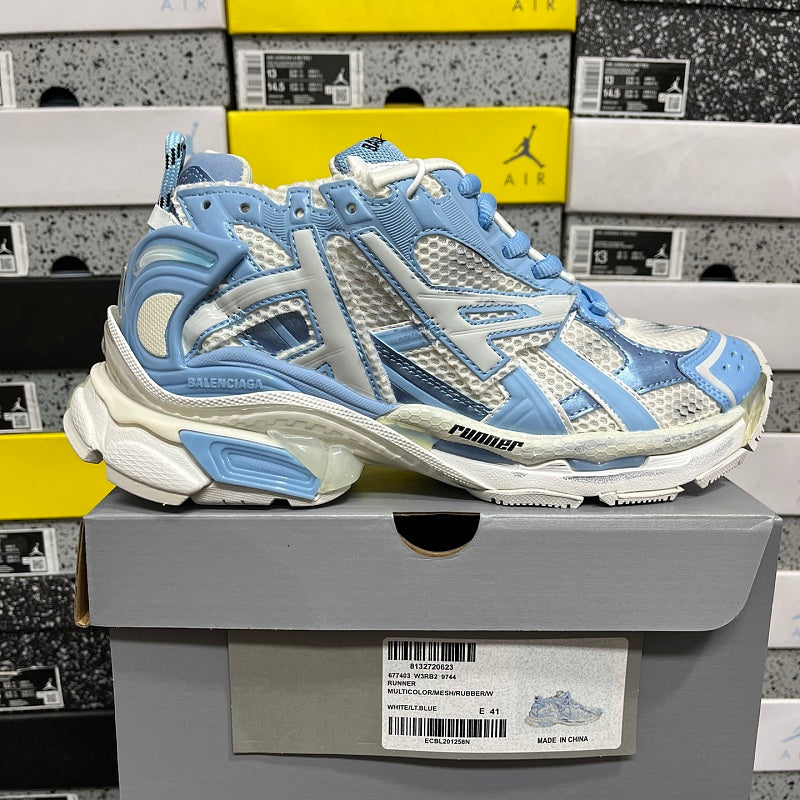 Balenciaga Wmns Runner Sneaker 'Light Blue'