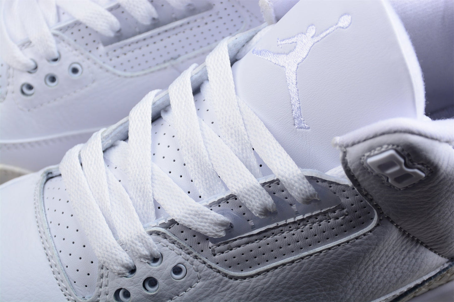 Jordan 3 pure money