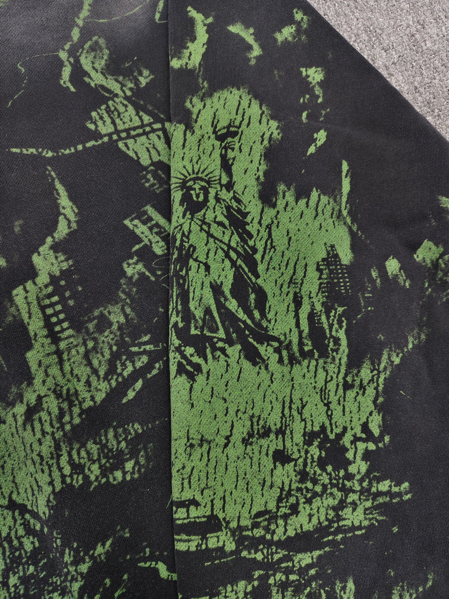 Vale Forever Nightmare Zip Up Hoodie 'Black/Green'