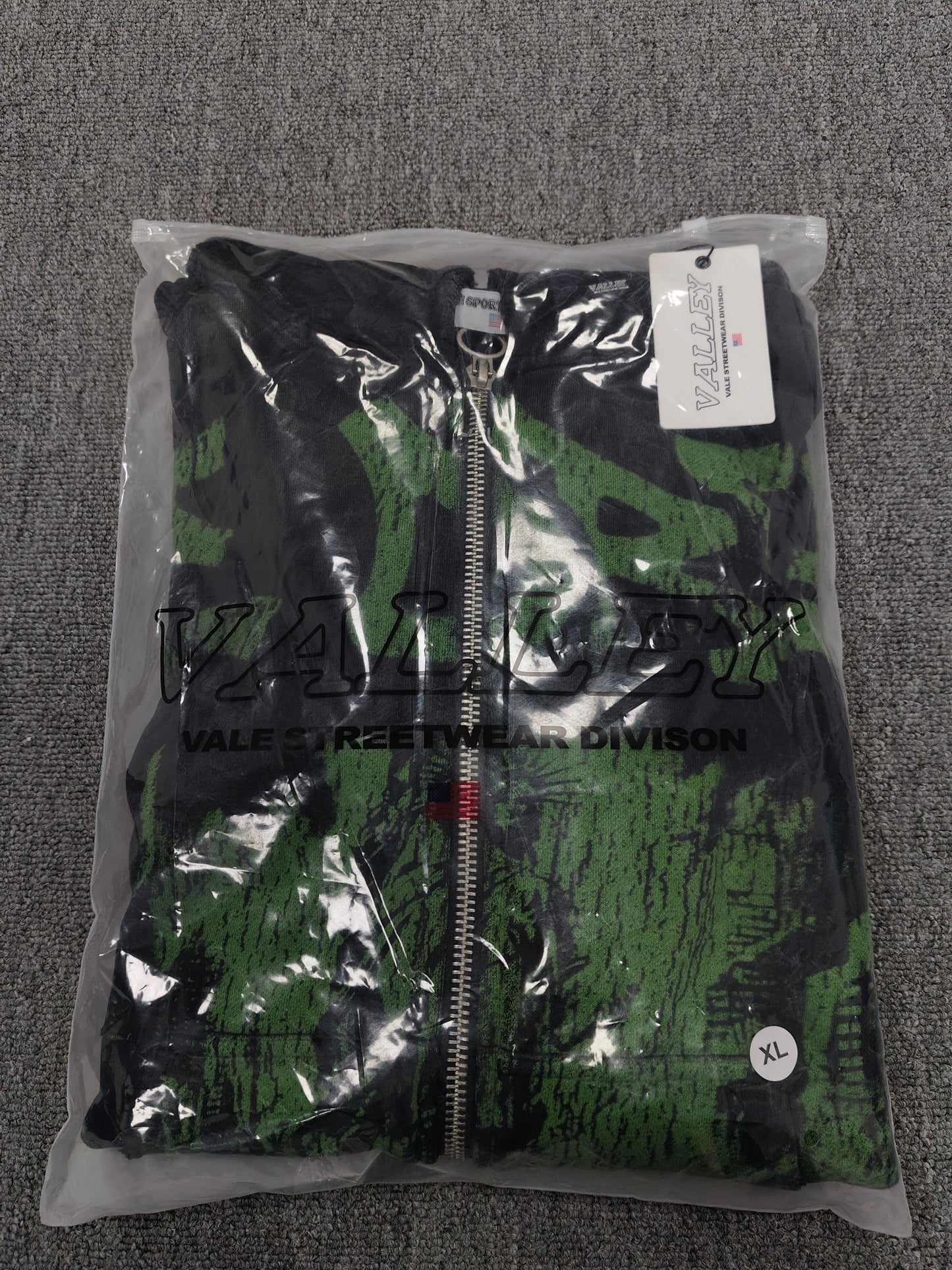 Vale Forever Nightmare Zip Up Hoodie 'Black/Green'