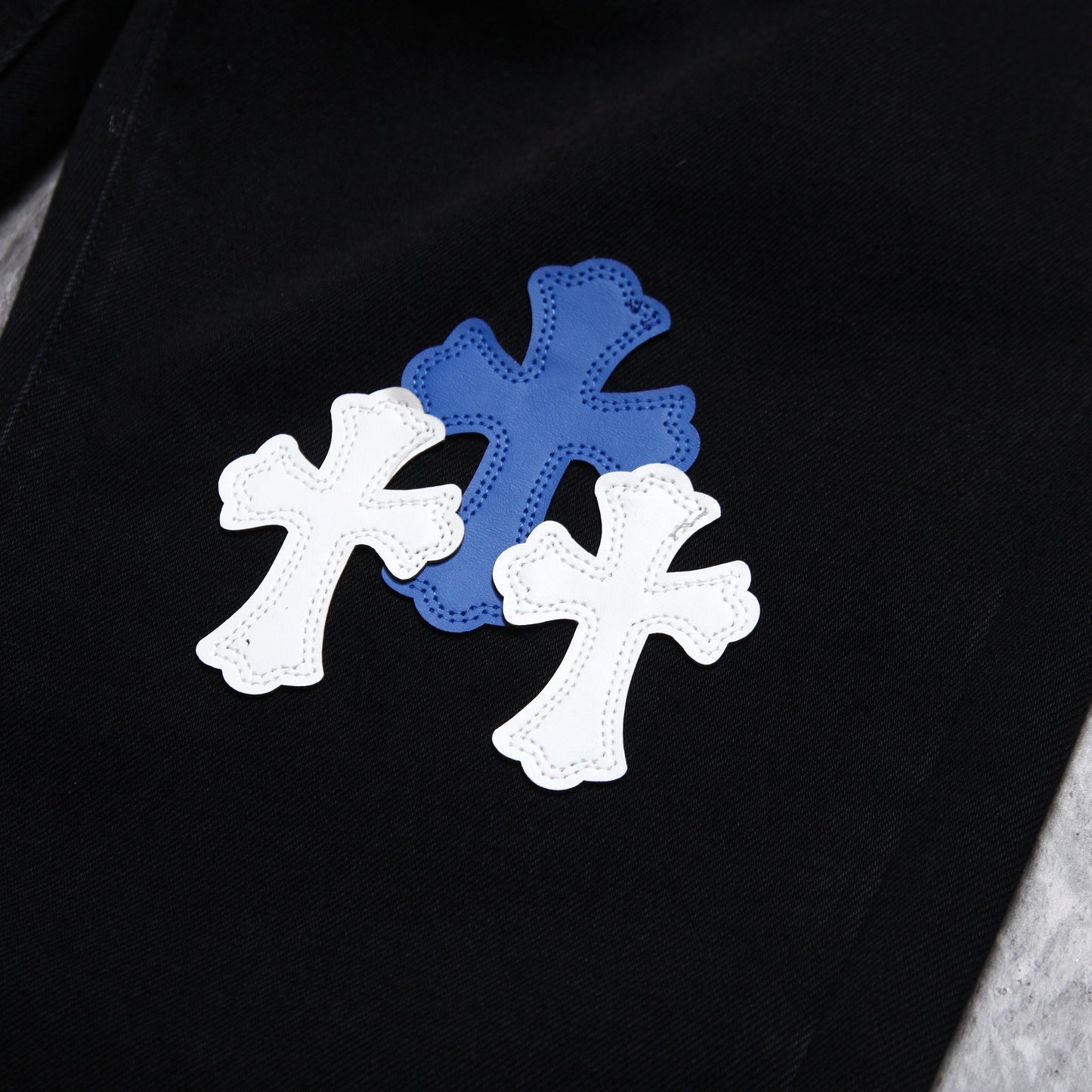 Chrome hearts WHITE BLUE CROSS PATCH CARPENTER PANTS
