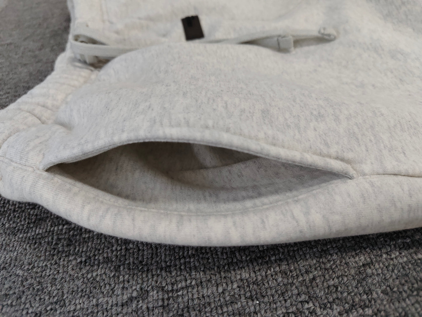 Fear of God Essentials sweatpants cuffed ‘light oatmeal  '
