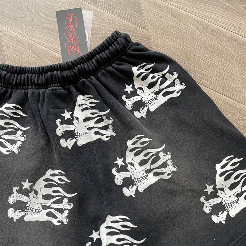 Hellstar PATH TO PARADISE  Heavy wash skull printed shorts