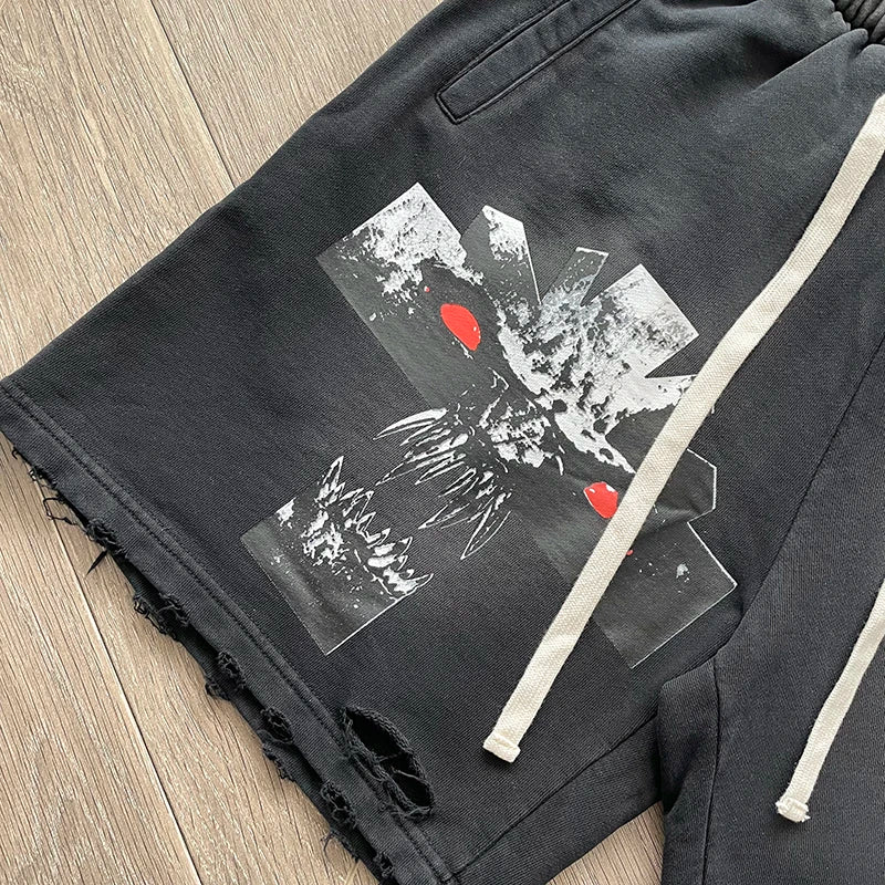 Vertabrae verty Three-dimensional printed black ripped sports shorts"