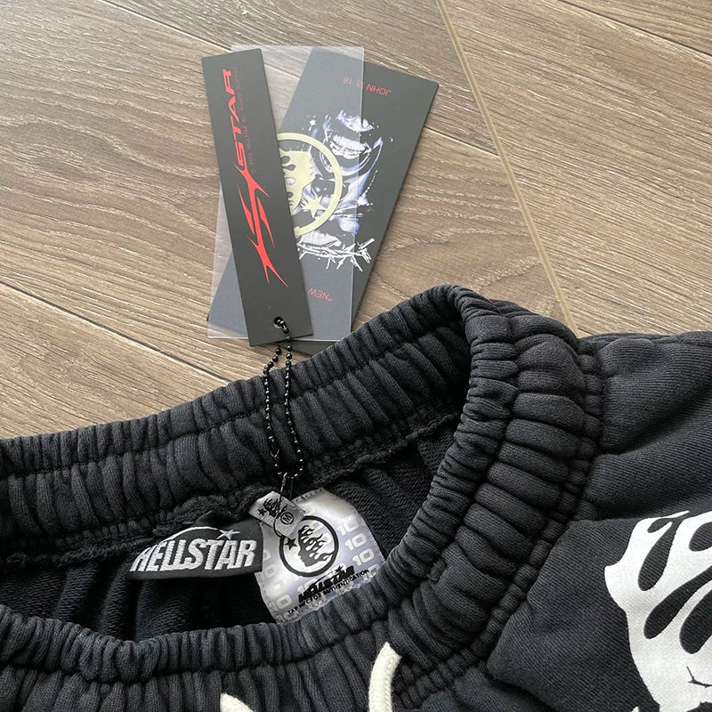 Hellstar PATH TO PARADISE  Heavy wash skull printed shorts