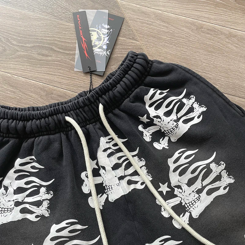 Hellstar PATH TO PARADISE  Heavy wash skull printed shorts