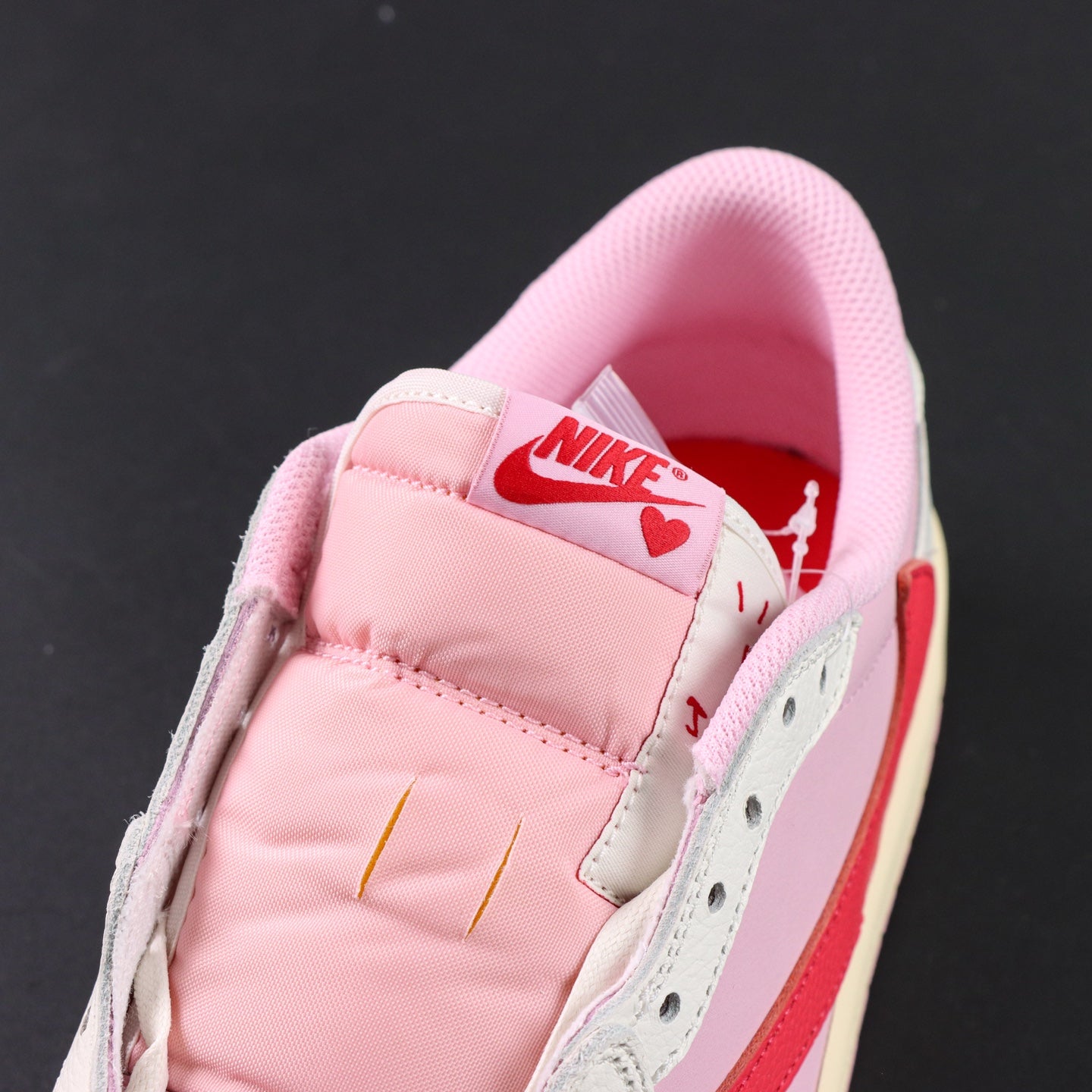 Travis Scott Sail Tropical Pink