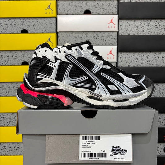 Balenciaga Runner Sneaker 'White Black' LED